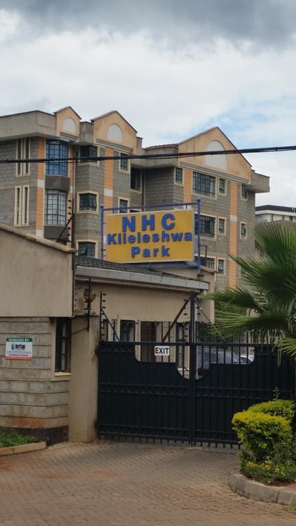 Mani'S Home Away From Home Nairobi Bagian luar foto