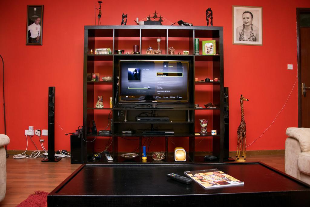 Mani'S Home Away From Home Nairobi Bagian luar foto