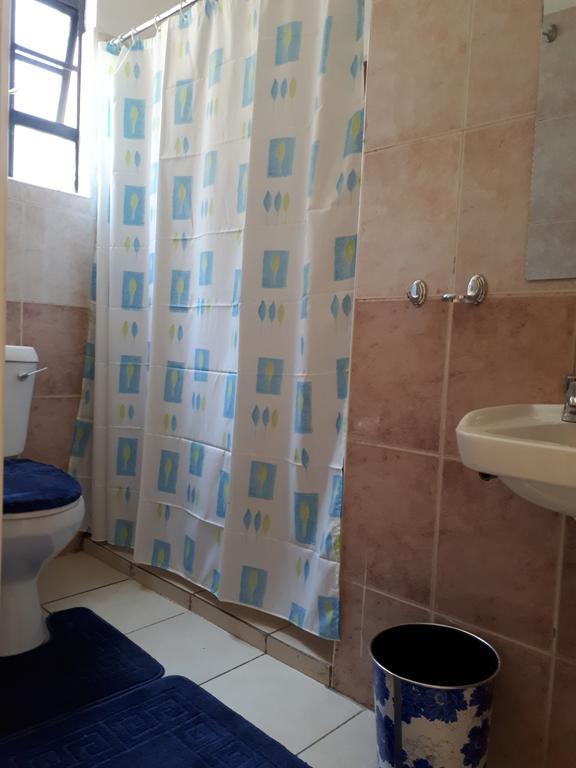 Mani'S Home Away From Home Nairobi Bagian luar foto