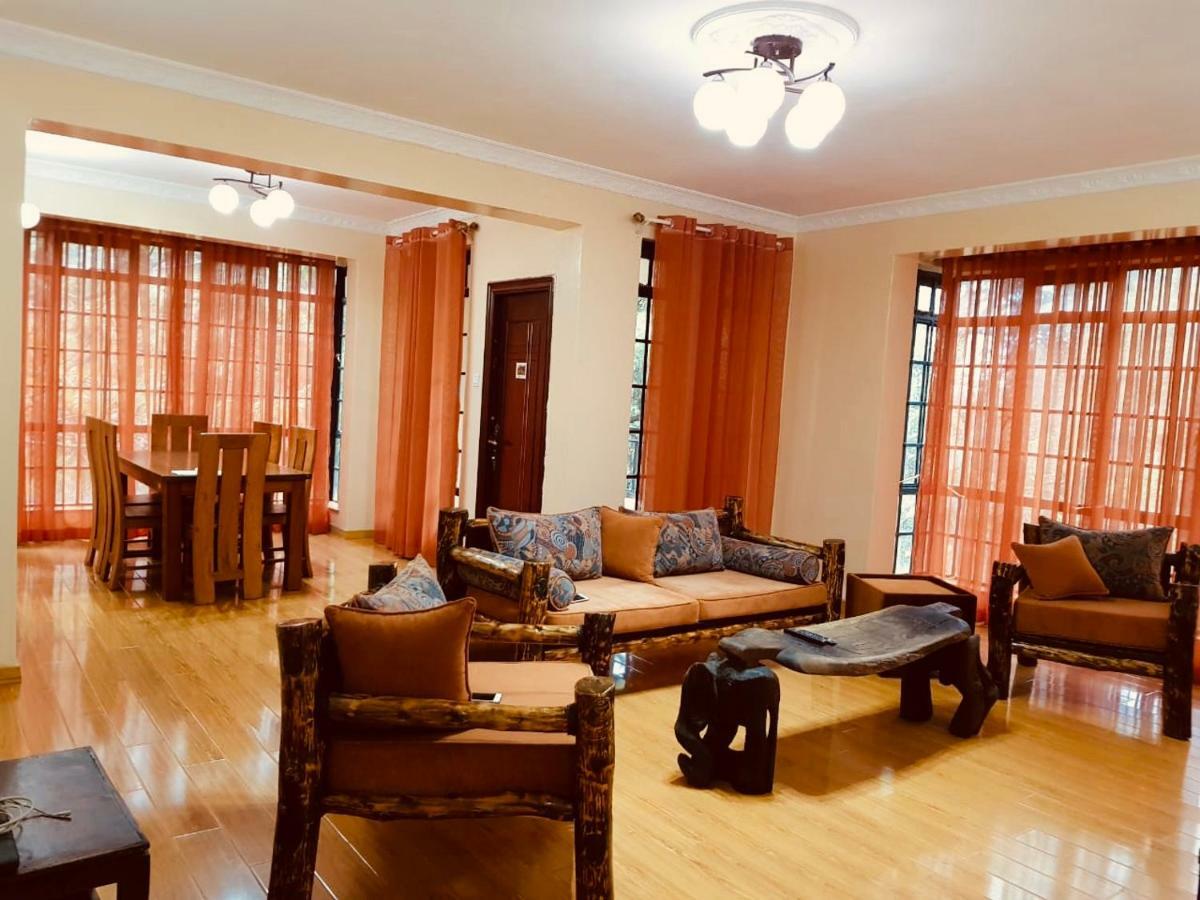 Mani'S Home Away From Home Nairobi Bagian luar foto