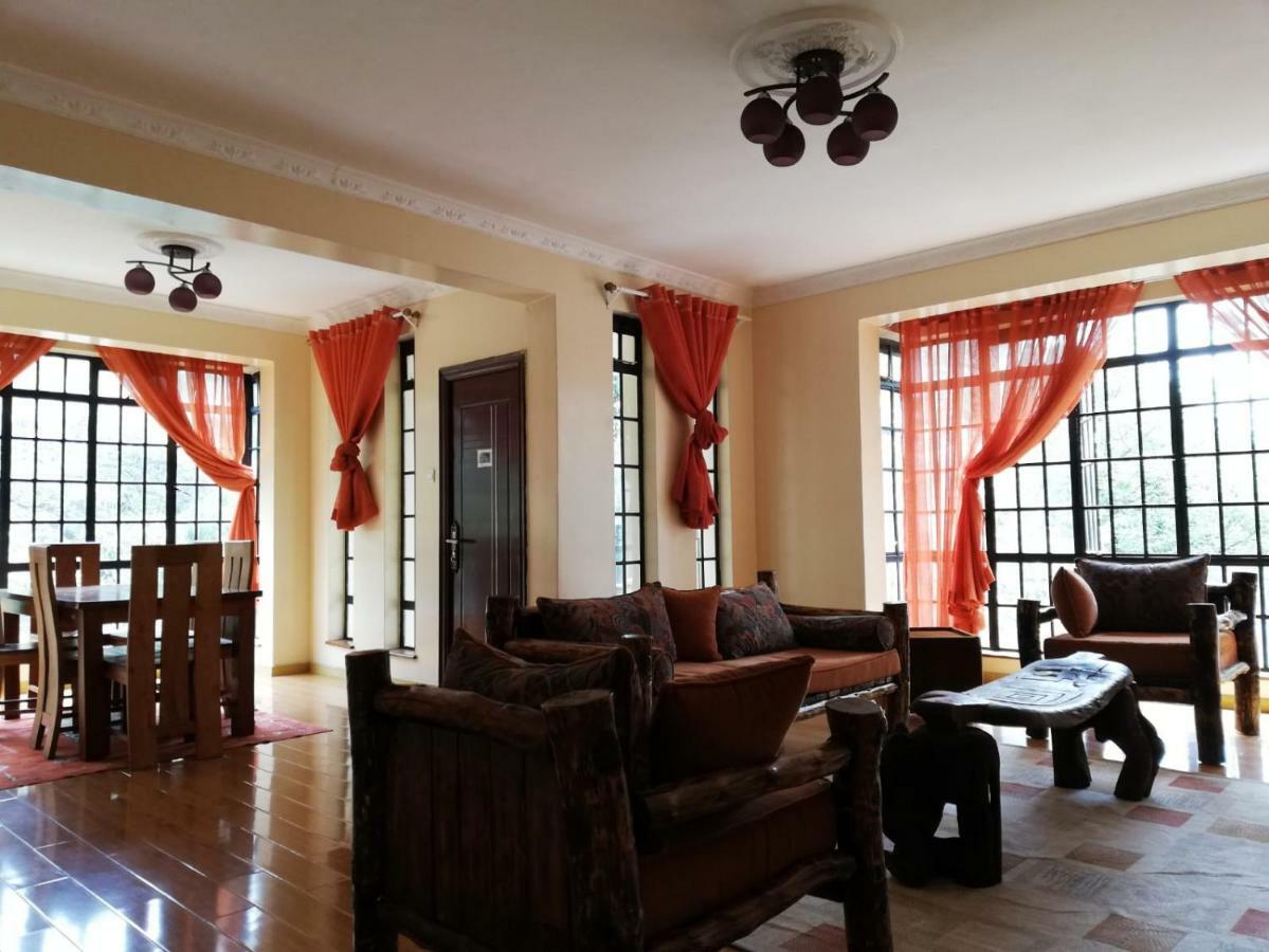 Mani'S Home Away From Home Nairobi Bagian luar foto
